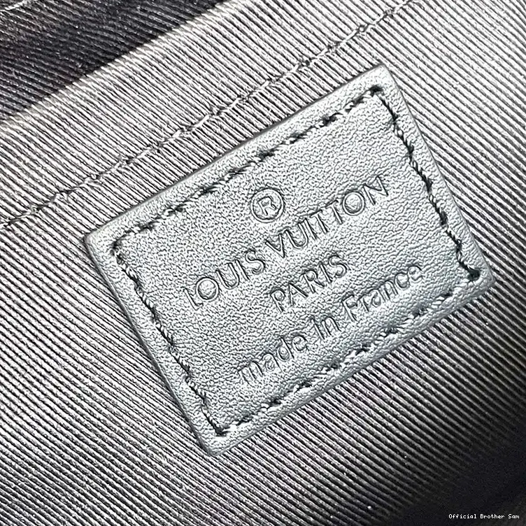 Official Brother Sam 2407YZ0146 Bags LV 0723